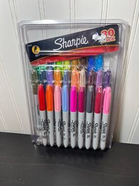 Sharpie Permanent Markers 28-Count Assorted Colors Fine Point New in Box
